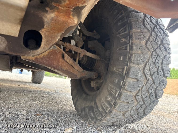 image for item ET5141 1993 Chevrolet Cheyenne pickup truck
