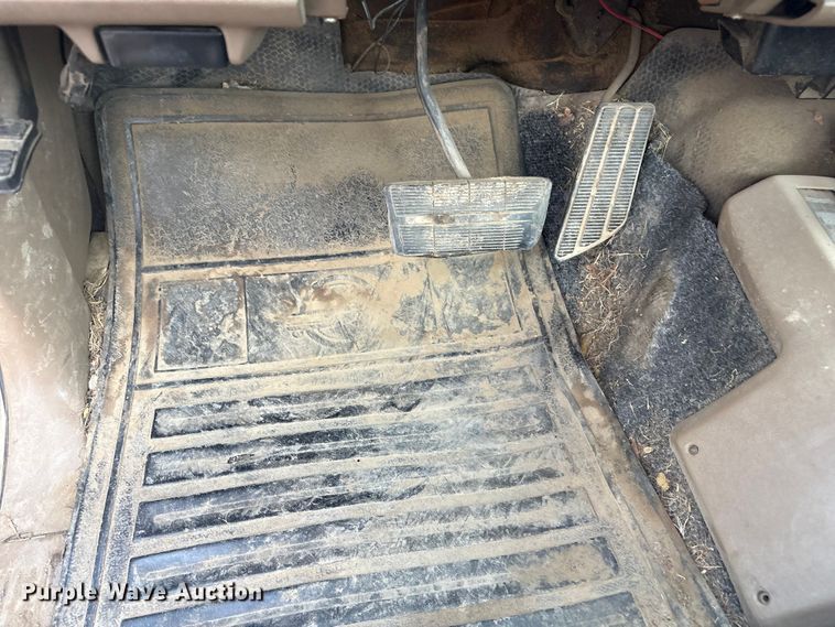 image for item ET5141 1993 Chevrolet Cheyenne pickup truck