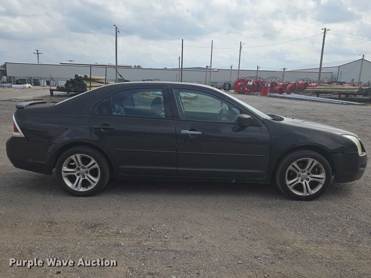 image for item ET5142 2007 Ford Fusion 