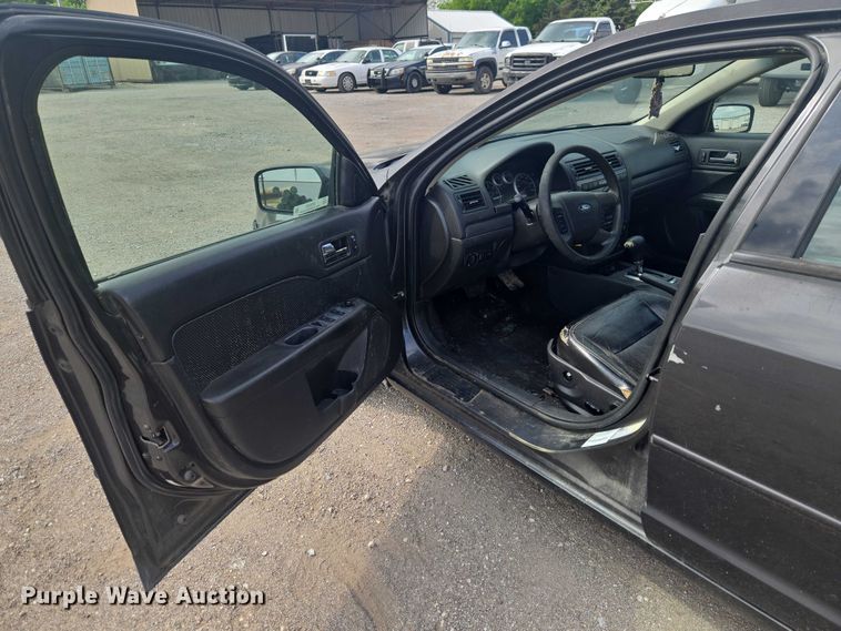 image for item ET5142 2007 Ford Fusion 