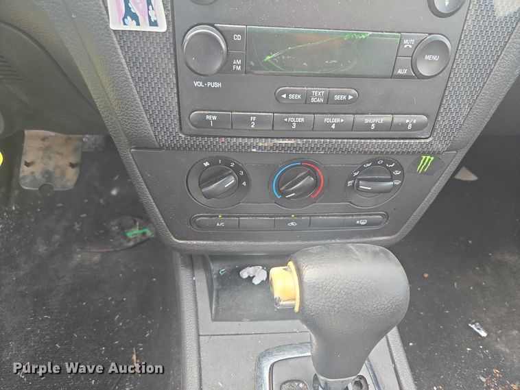 image for item ET5142 2007 Ford Fusion 