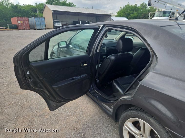 image for item ET5142 2007 Ford Fusion 