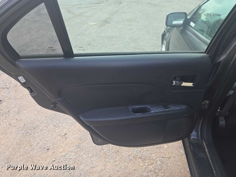 image for item ET5142 2007 Ford Fusion 