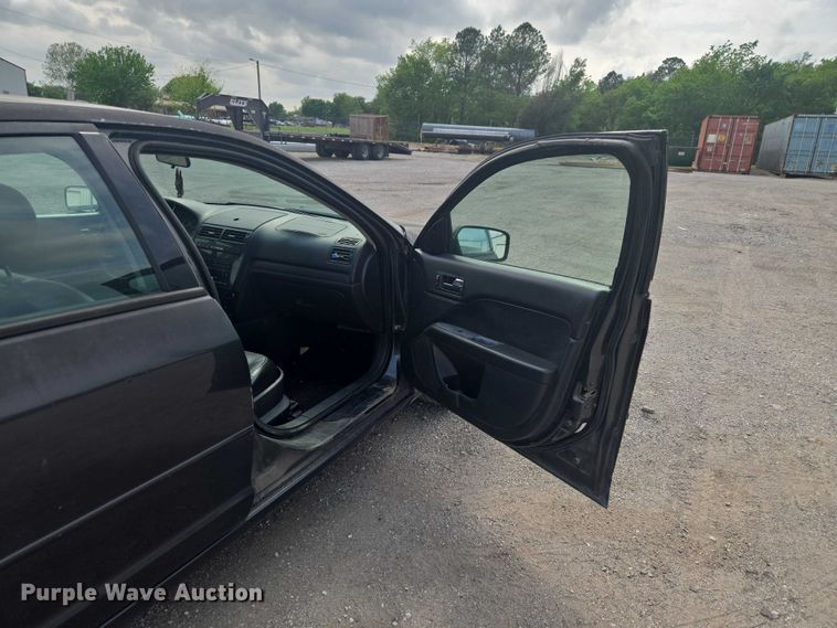 image for item ET5142 2007 Ford Fusion 