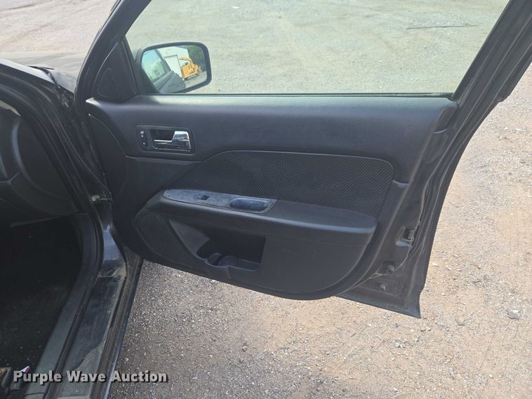 image for item ET5142 2007 Ford Fusion 