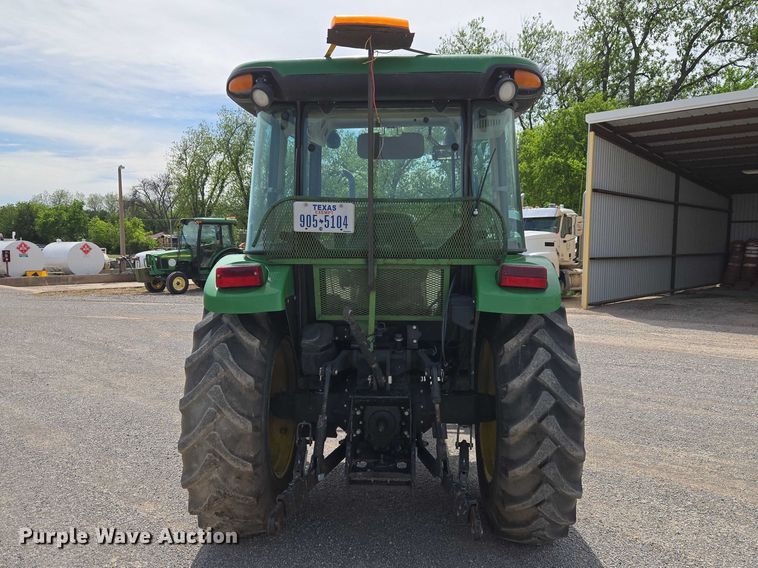 image for item ET5175 2002 John Deere 5320 tractor