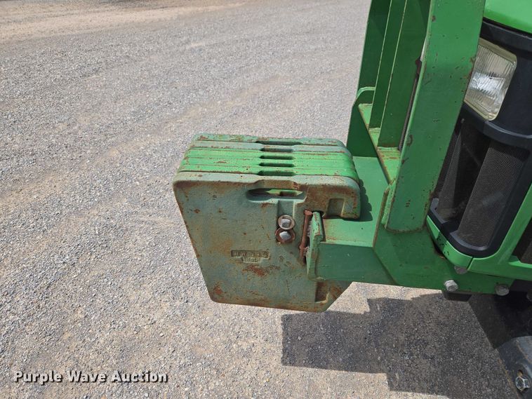 image for item ET5175 2002 John Deere 5320 tractor