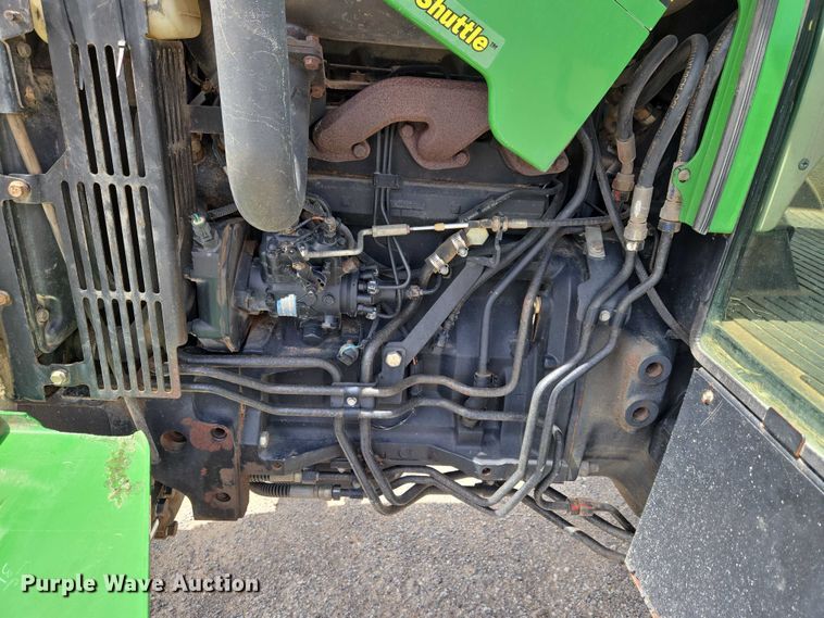 image for item ET5175 2002 John Deere 5320 tractor