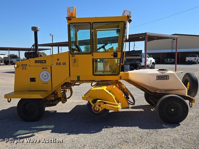 image for item ET5178 2002 Rosco RB-48 broom