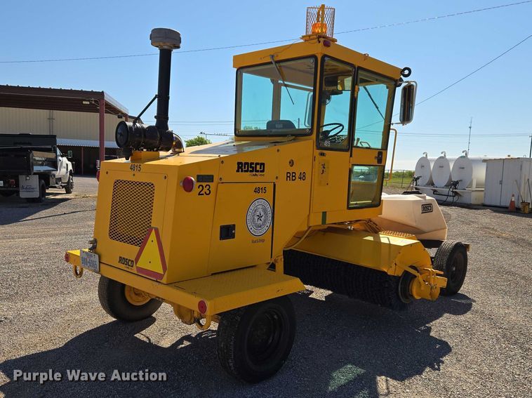 image for item ET5178 2002 Rosco RB-48 broom