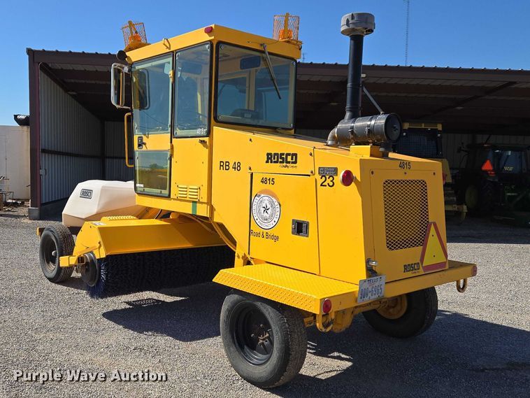 image for item ET5178 2002 Rosco RB-48 broom