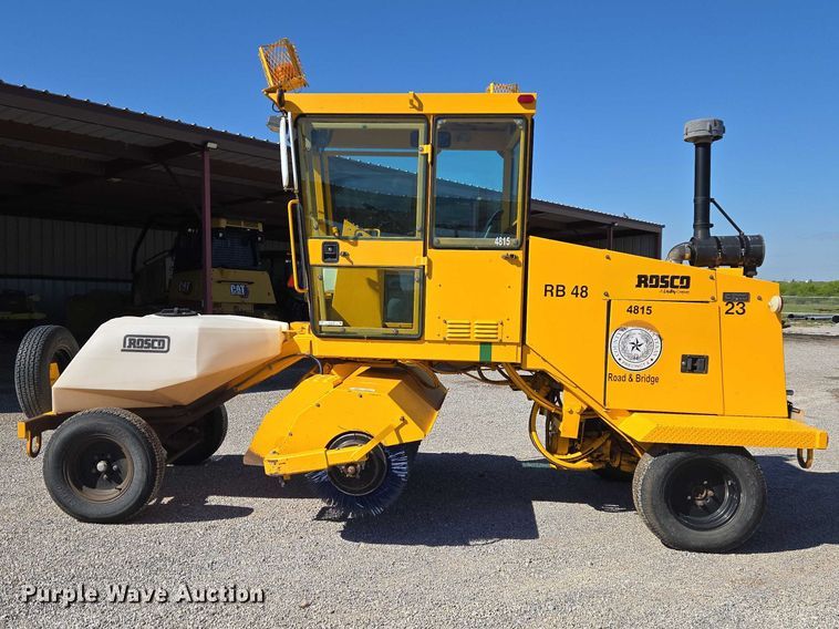 image for item ET5178 2002 Rosco RB-48 broom