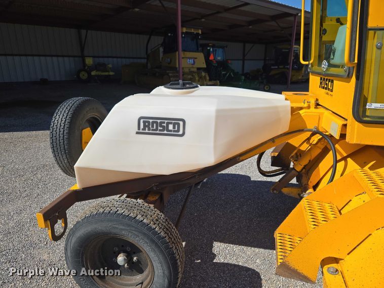 image for item ET5178 2002 Rosco RB-48 broom