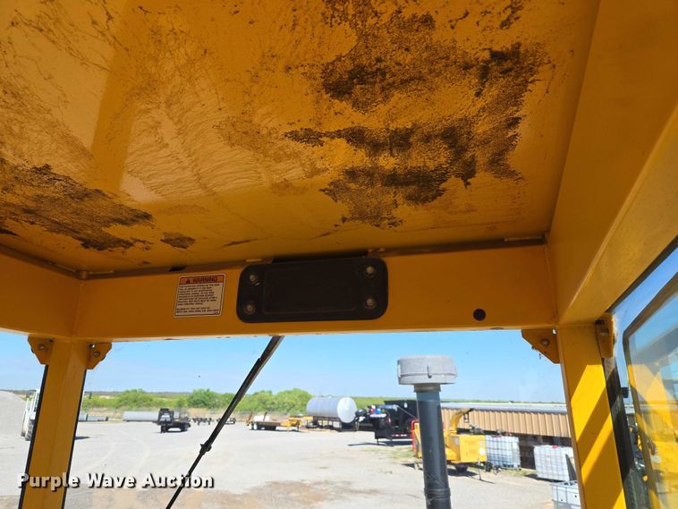 image for item ET5178 2002 Rosco RB-48 broom