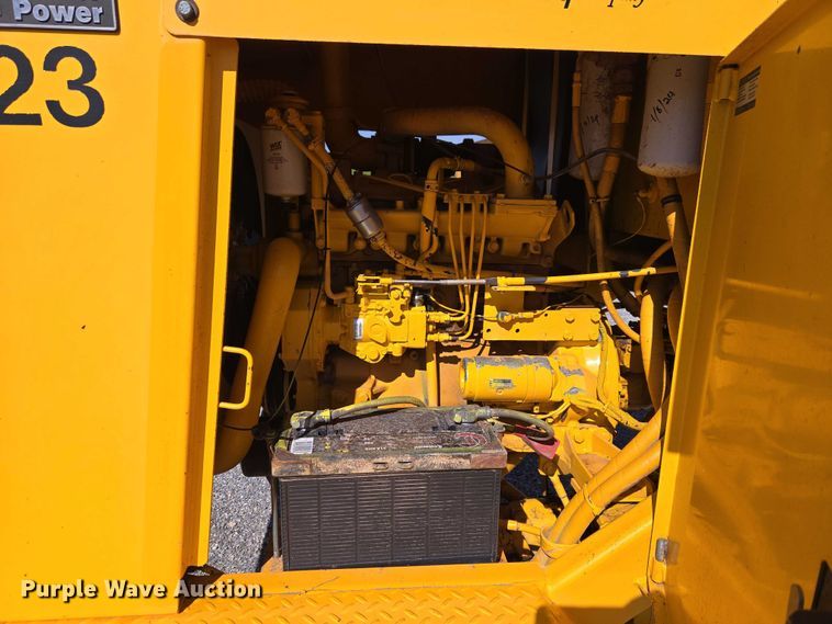 image for item ET5178 2002 Rosco RB-48 broom