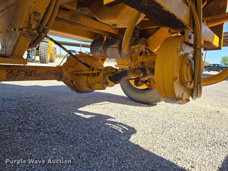 image for item ET5178 2002 Rosco RB-48 broom