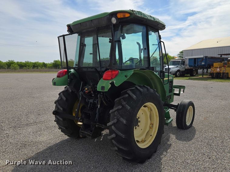 image for item ET5183 John Deere 5320 tractor