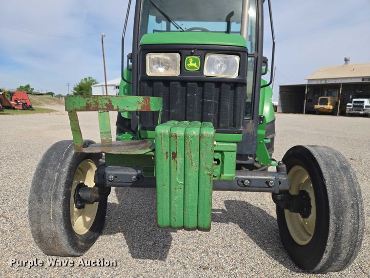 image for item ET5183 John Deere 5320 tractor