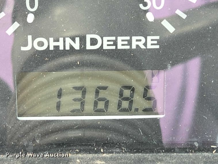 image for item ET5183 John Deere 5320 tractor