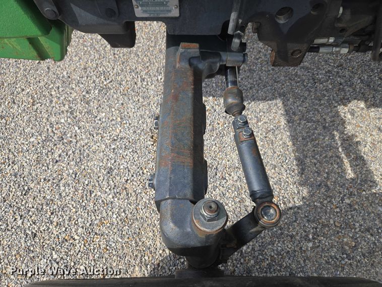 image for item ET5183 John Deere 5320 tractor