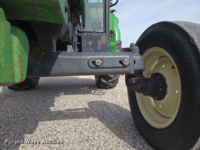 image for item ET5183 John Deere 5320 tractor