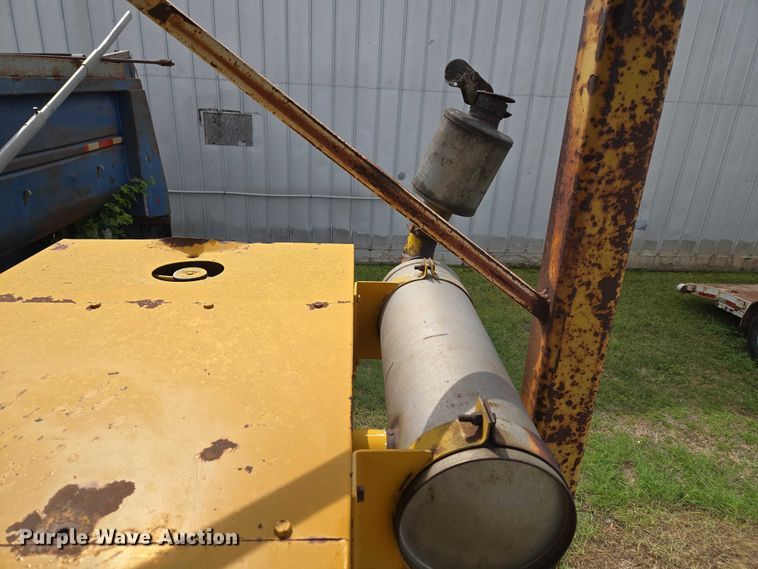 image for item ET5184 Ingram 9-2800-P pneumatic roller