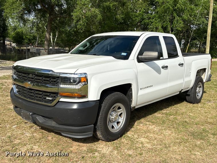 image for item EU0521 2019 Chevrolet Silverado 1500 Ext. Cab pickup truck