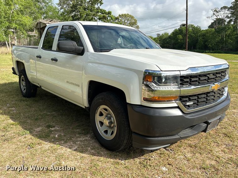 image for item EU0521 2019 Chevrolet Silverado 1500 Ext. Cab pickup truck
