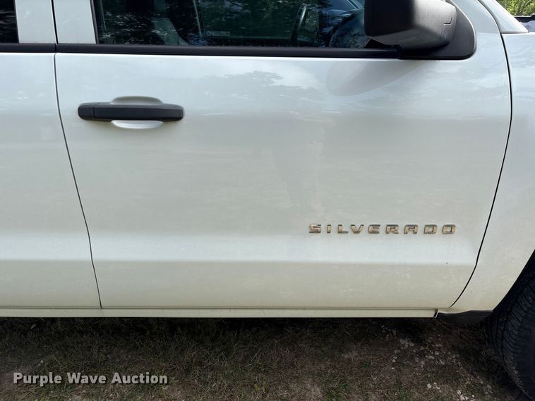 image for item EU0521 2019 Chevrolet Silverado 1500 Ext. Cab pickup truck