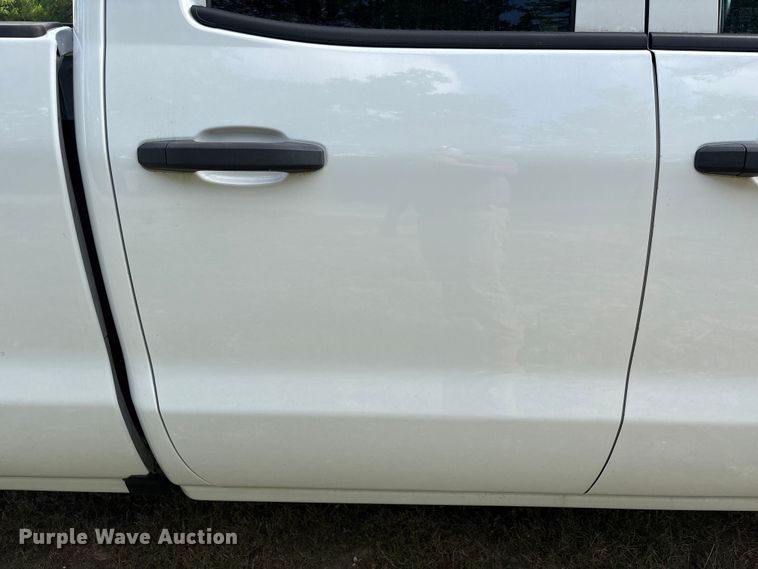 image for item EU0521 2019 Chevrolet Silverado 1500 Ext. Cab pickup truck