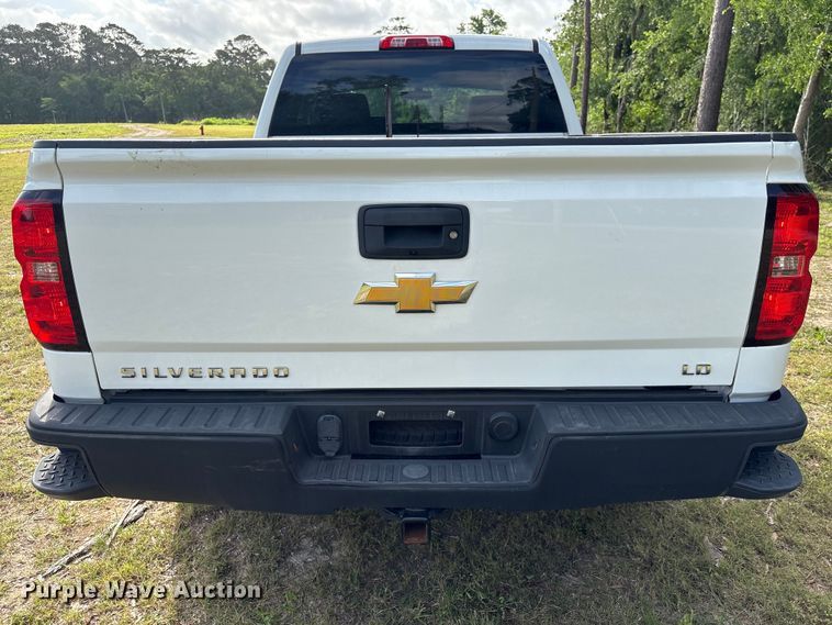 image for item EU0521 2019 Chevrolet Silverado 1500 Ext. Cab pickup truck