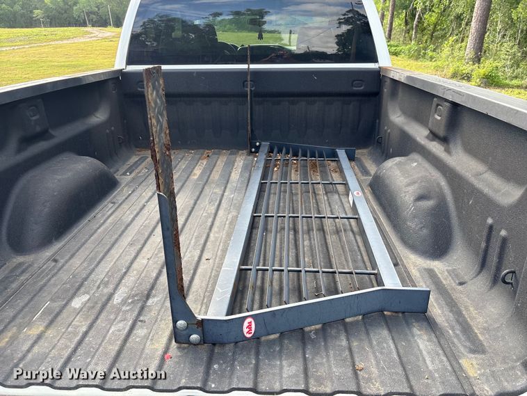 image for item EU0521 2019 Chevrolet Silverado 1500 Ext. Cab pickup truck