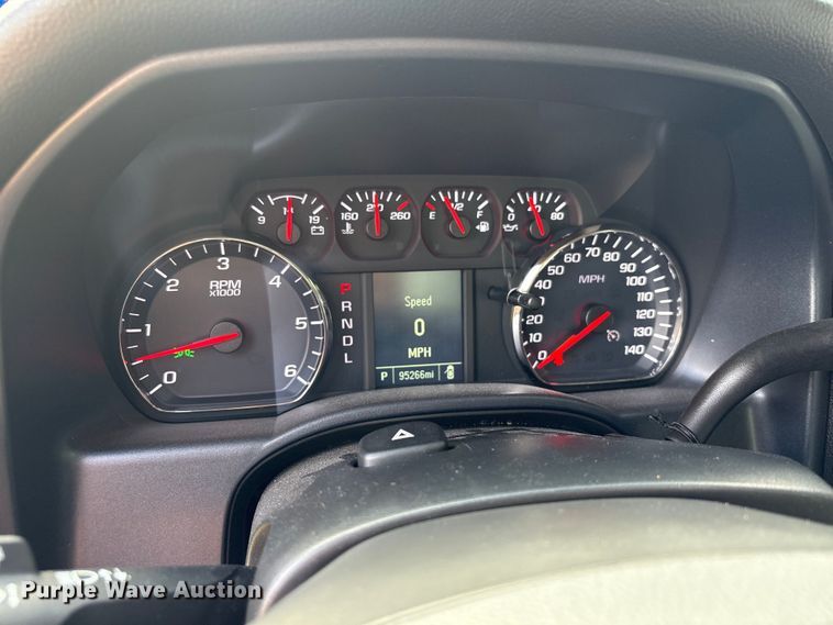 image for item EU0521 2019 Chevrolet Silverado 1500 Ext. Cab pickup truck