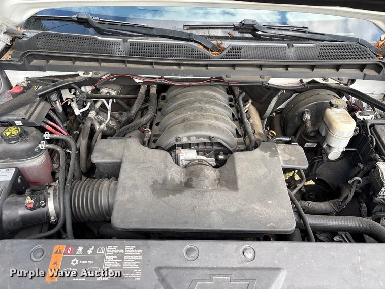 image for item EU0521 2019 Chevrolet Silverado 1500 Ext. Cab pickup truck