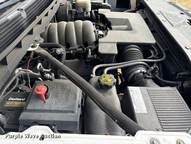 image for item EU0521 2019 Chevrolet Silverado 1500 Ext. Cab pickup truck