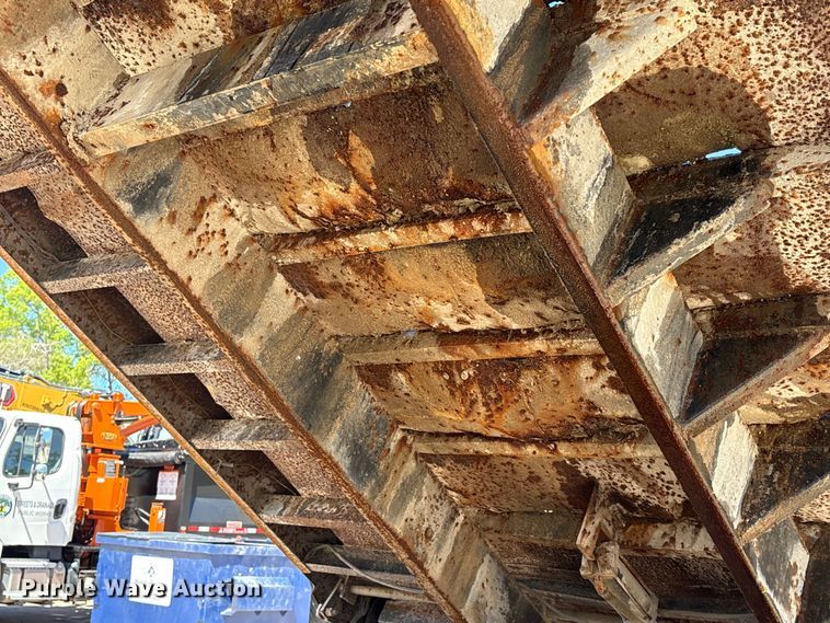 image for item EU7440 2003 International 7400 