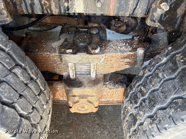 image for item EU7440 2003 International 7400 