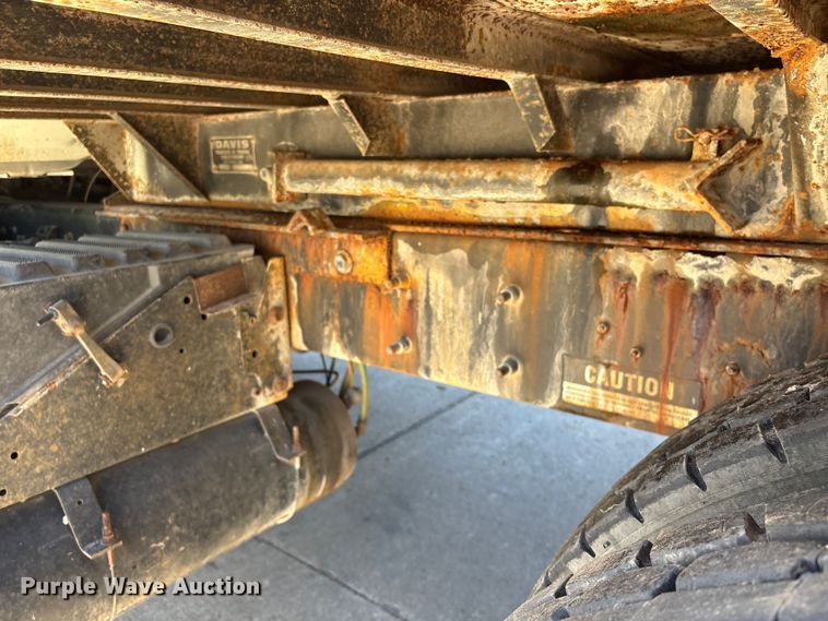 image for item EU7440 2003 International 7400 