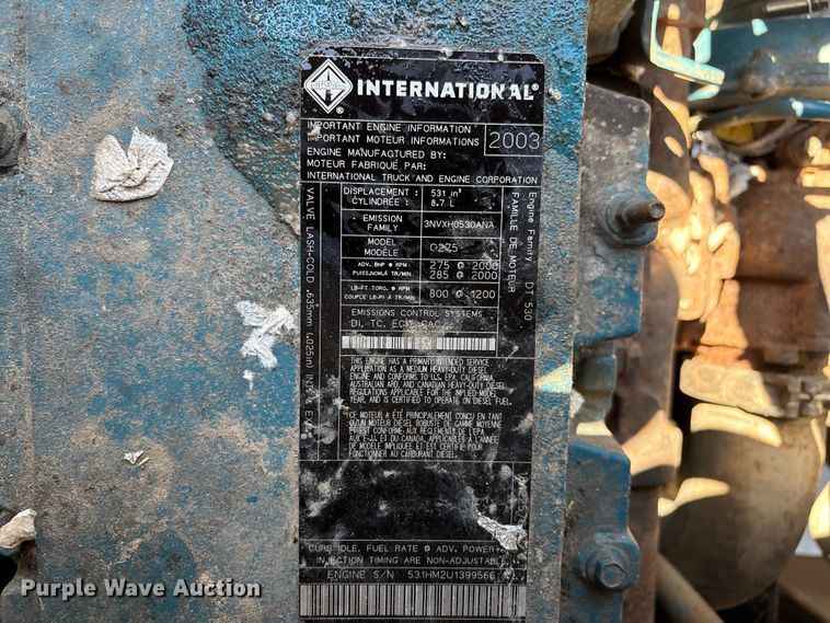 image for item EU7440 2003 International 7400 