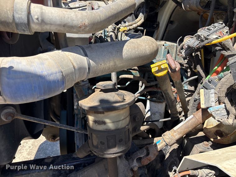 image for item EU7440 2003 International 7400 