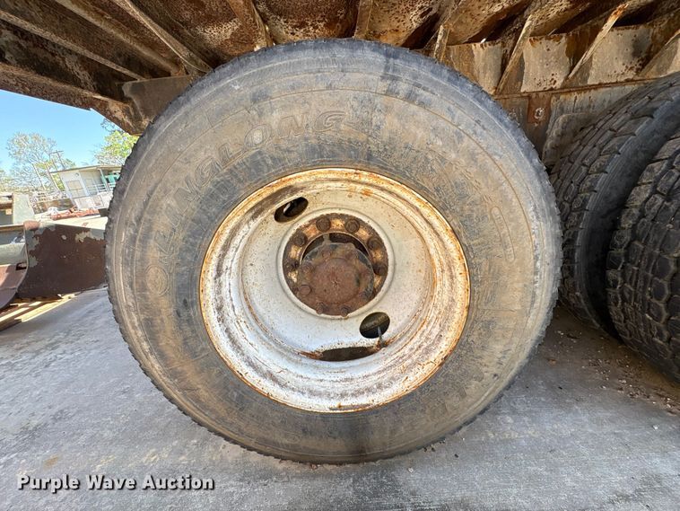 image for item EU7440 2003 International 7400 