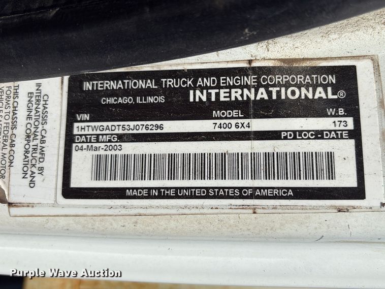 image for item EU7440 2003 International 7400 