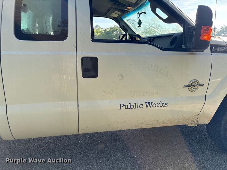 image for item EU7472 2015 Ford F250 Super Duty 