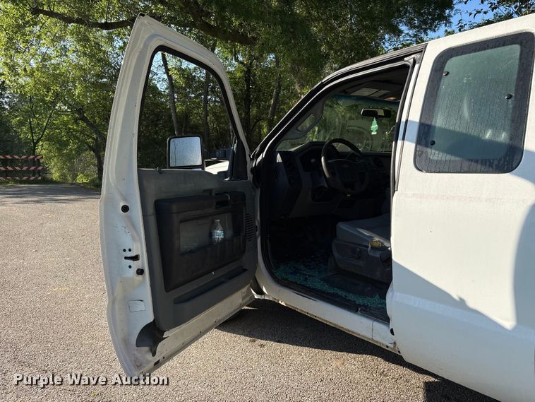 image for item EU7472 2015 Ford F250 Super Duty 