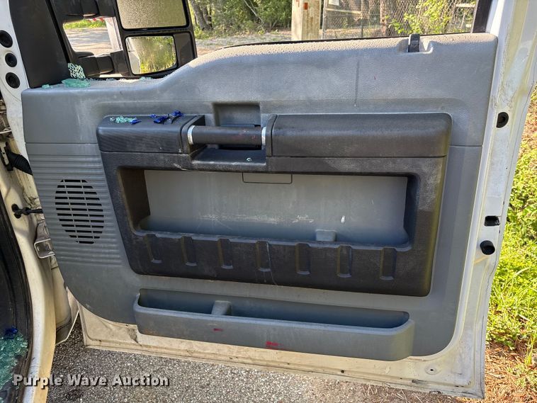 image for item EU7472 2015 Ford F250 Super Duty 