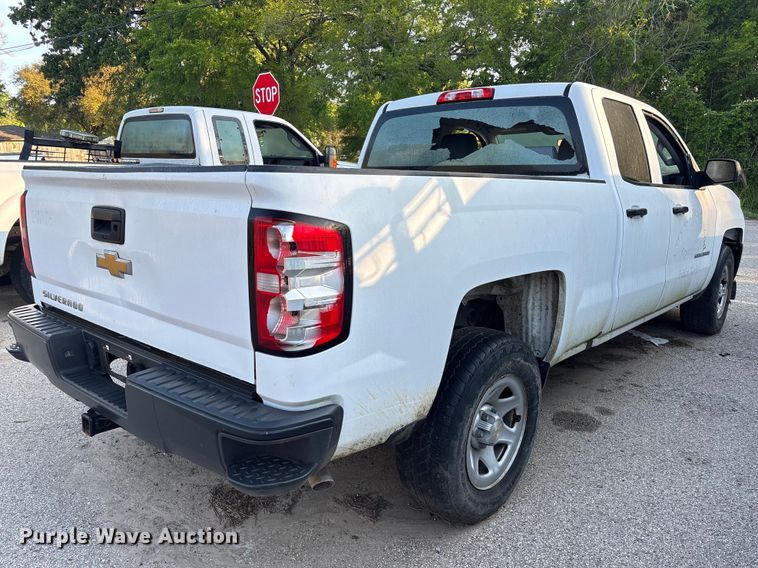 image for item EU7473 2018 Chevrolet Silverado 1500 Ext. Cab pickup truck