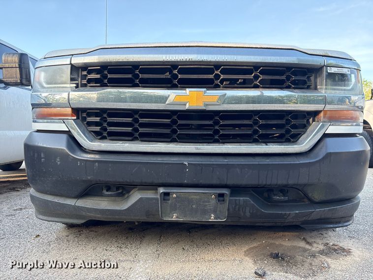 image for item EU7473 2018 Chevrolet Silverado 1500 Ext. Cab pickup truck