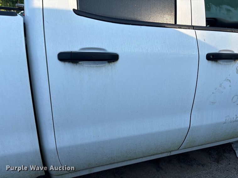 image for item EU7473 2018 Chevrolet Silverado 1500 Ext. Cab pickup truck