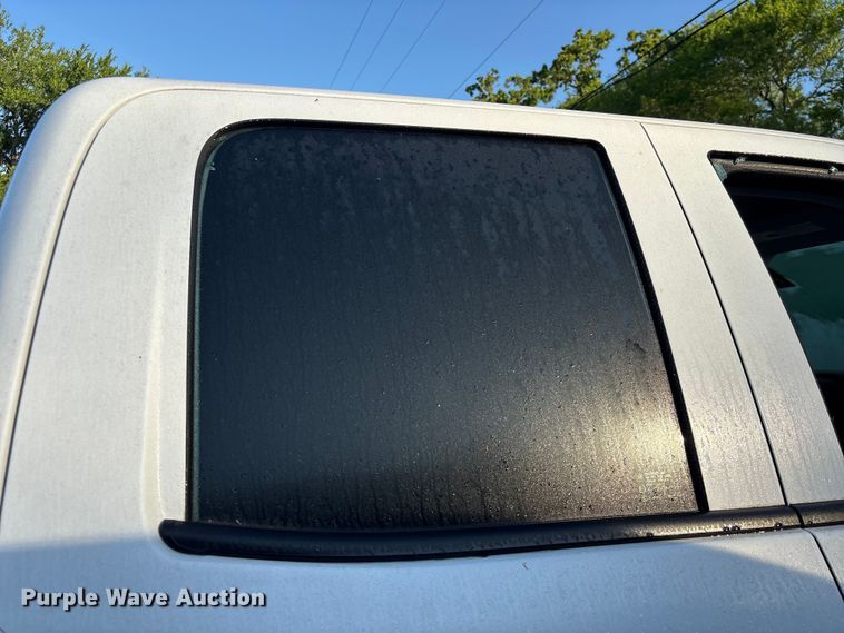 image for item EU7473 2018 Chevrolet Silverado 1500 Ext. Cab pickup truck