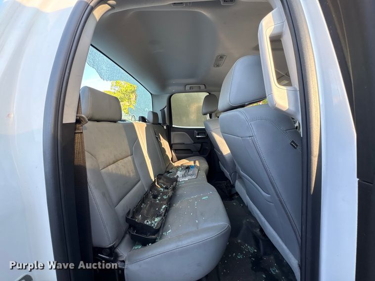image for item EU7473 2018 Chevrolet Silverado 1500 Ext. Cab pickup truck